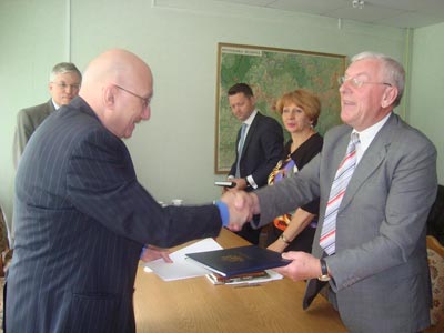 Подписание Соглашения о сотрудничестве между Департаментом по архивам и делопроизводству Министерства юстиции Республики Беларусь и Мемориальным музеем Холокоста