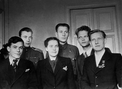 П.М. Машеров (во 2-м ряду в центре) и др. руководители белорусского комсомола
