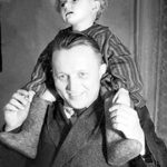 Фото из семейного архива, Иван Шамякин с дочерью Татьяной, 1949 год
