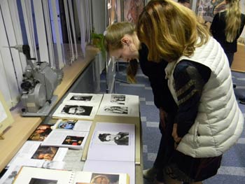 16 декабря в Национальном архиве Республики Беларусь открылась  выставка «Белорусское кино: 90 лет истории в объективе кинокамеры»