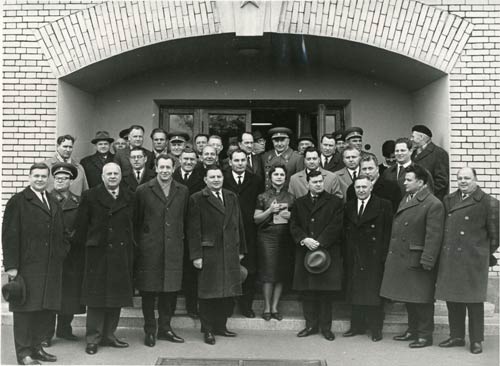 К.Т. Мазуров (4-й справа), др. руководители БССР во время пребывания в Брестской крепости