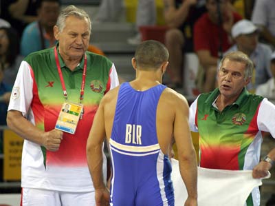 .В.Медведь (слева) на XXIX Олимпийских играх в г. Пекине