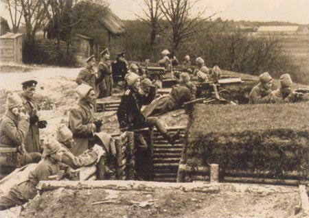 Перестрелка пулеметчиков 132-го пехотного Бендерского полка с противником на реке Западная Двина