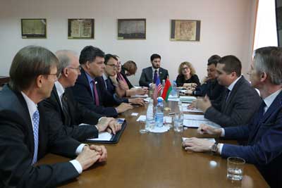 Representatives of Belarus Archival Service meeting with the delegation of US Agency for International Development