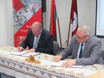  Signing of the agreement for the creation of the internet-portal “Partisans of Belarus” between the National Archives and the publishing house Belarus Segodnya 
