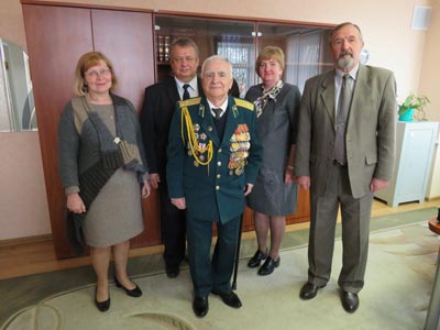 Злева направа Л.І.Юніна, А.С.Лазавік, Р.І.Абялеўскі, А.Ю.Забалотная, В.Н.Чарапіца