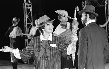 Сцена из спектакля «Хелло, Долли!» американского композитора Джерри Германа по пьесе Торнтона