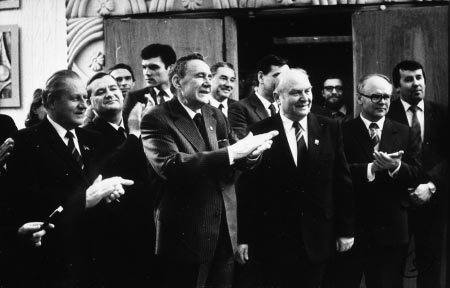 А.А. Громыко и Е.Е. Соколов (1-ый слева)