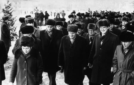 А.А. Громыко во время посещения Крупицкого сельсовета Минского р-на